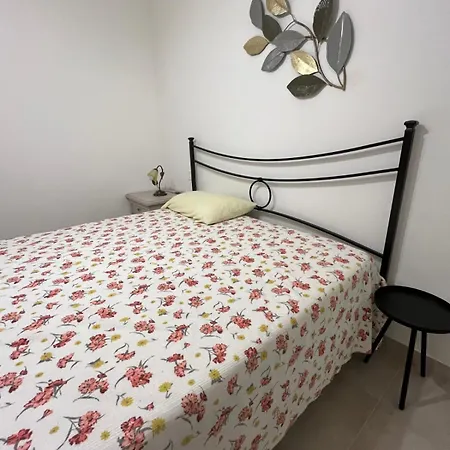 شقة Luce